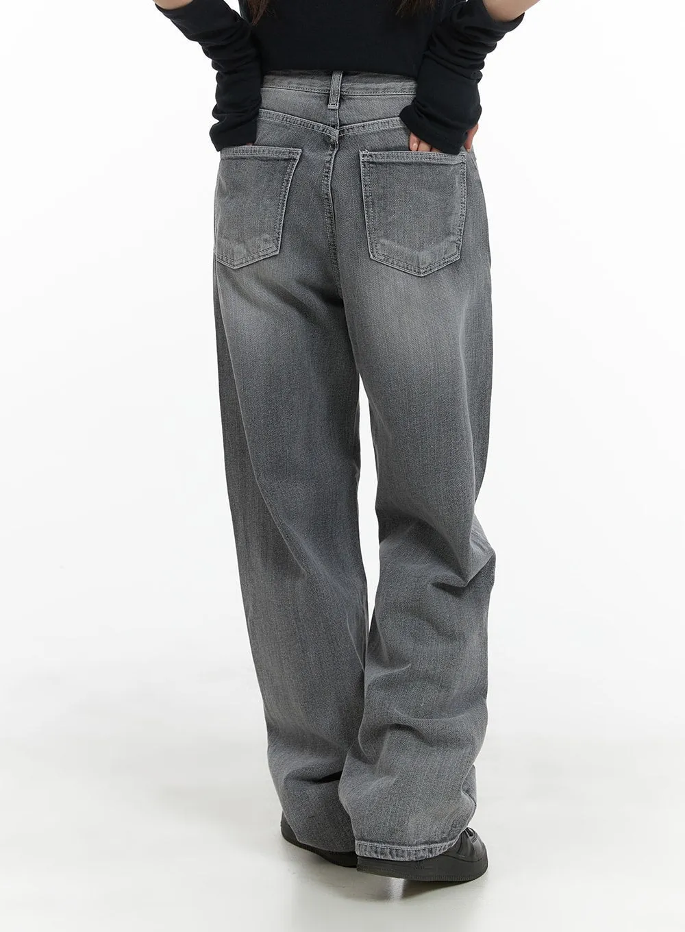 Light Washed Baggy Straight Jeans CM427