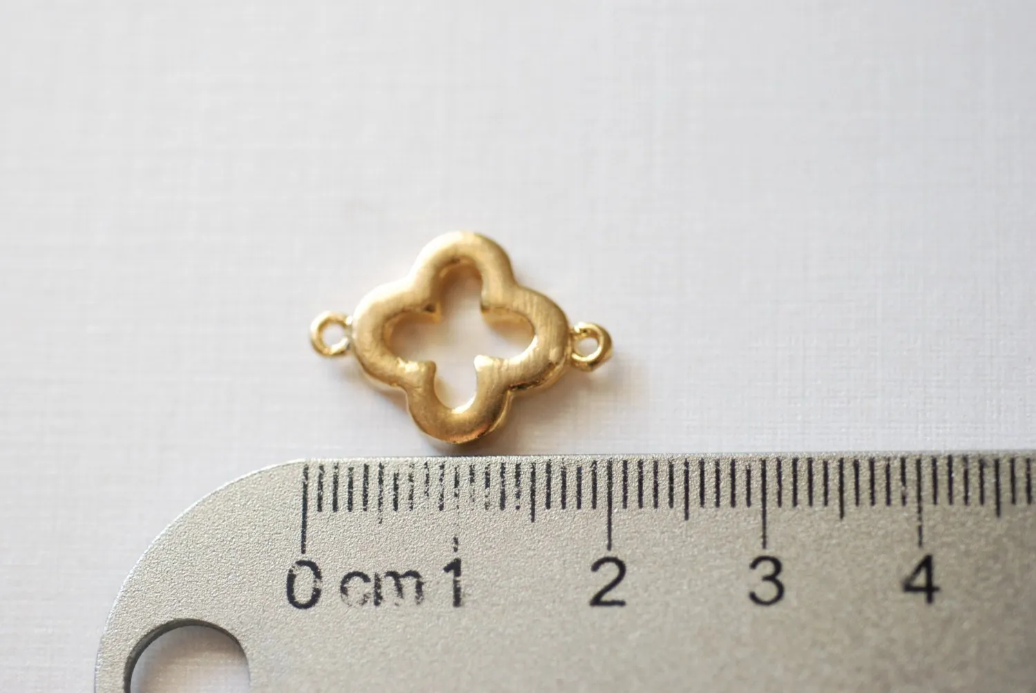 Shiny Vermeil Wholesale Gold Quatrefoil Connector Charm- Gold Clover Connector, gold four leaf quatrefoil clover connector link, Gold Flower Charm, 75